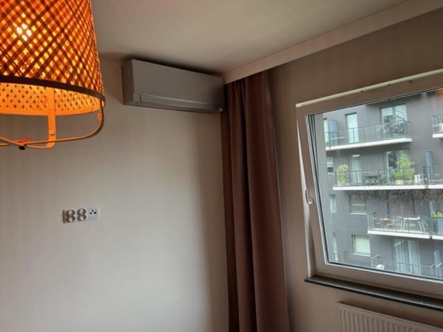 Apartament Mieszczanski Klima-Parkigfree2X-Netflix-Youtube Wroclaw Exterior photo